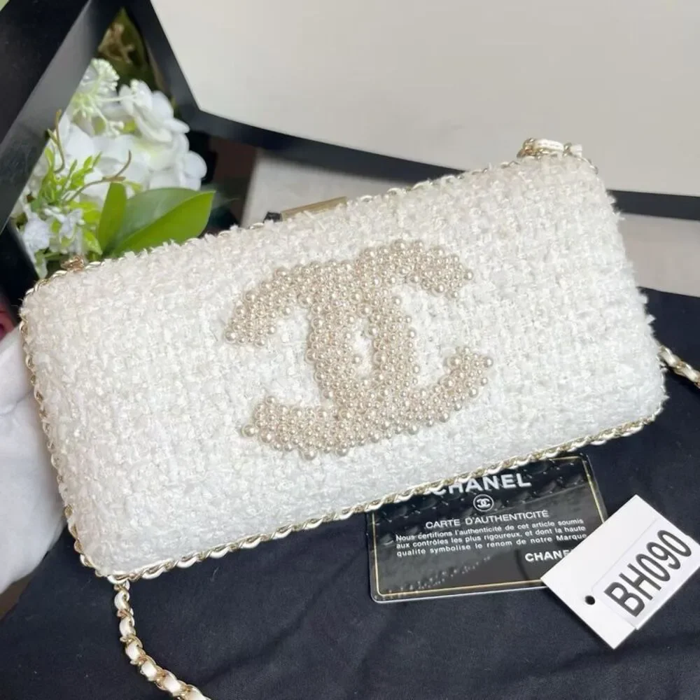 Chanel Women Pre-Loved Bag Very Good Condition